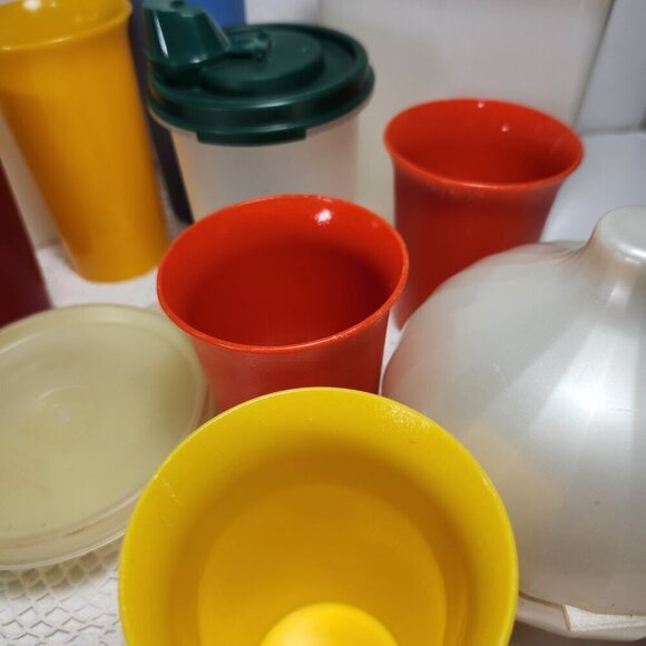 Vintage Tupperware Lot Replacement Cups Egg Cups Seperator Bowl Garlic K… - Picture 12 of 16